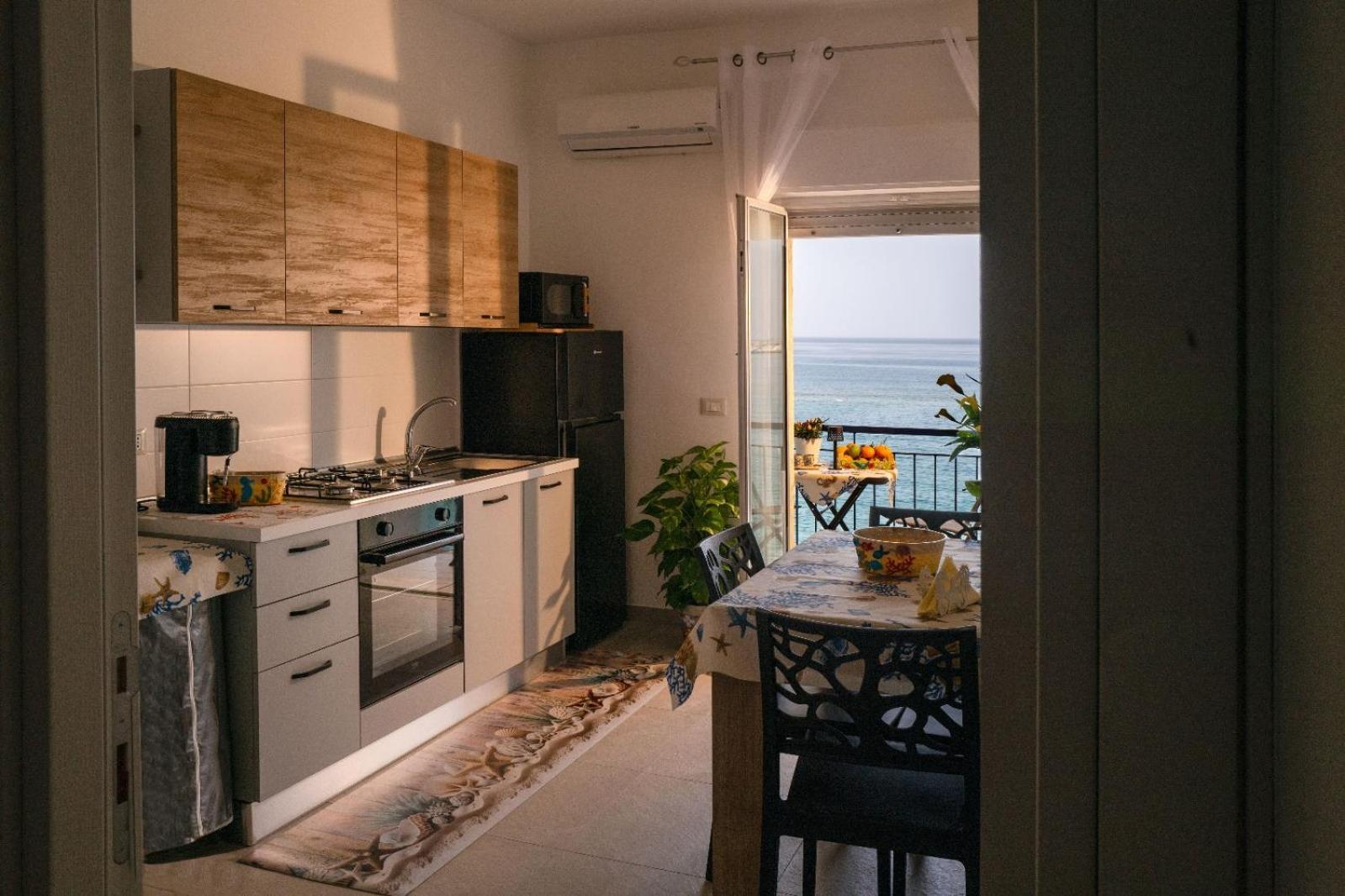 Zia Rina Apartment Naxos Джардини Наксос Екстериор снимка